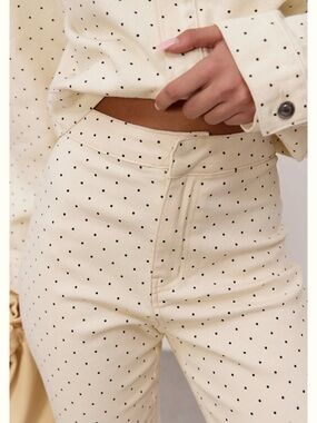 PrettyLittleThing Cream Polka Dot Capris